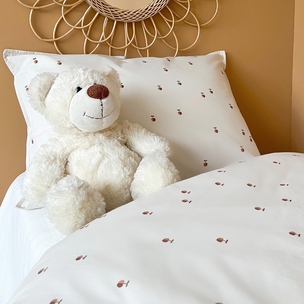 Parure de lit bébé taie et housse de couette 100x140 cm Pom Pouce