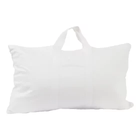 sac de couchage enfant replié dans son sac de transport intégré