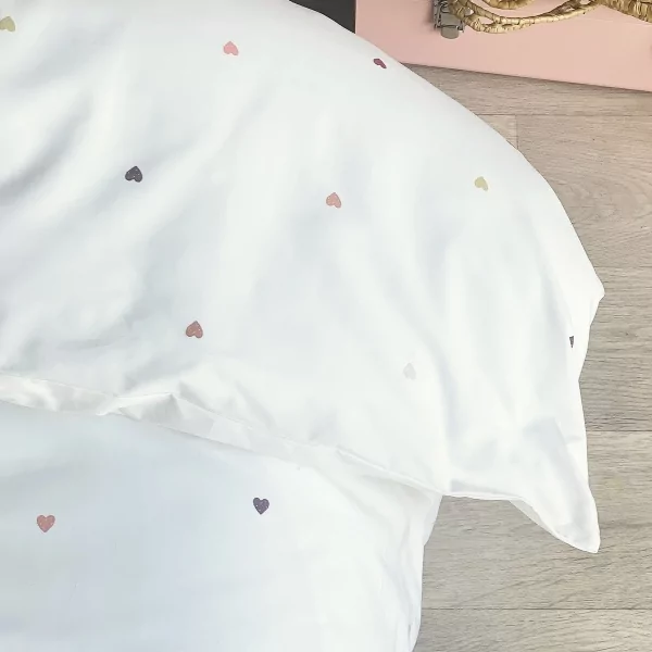parure de lit enfant imprimé petits cœurs en percale coton bio fabriquée en France