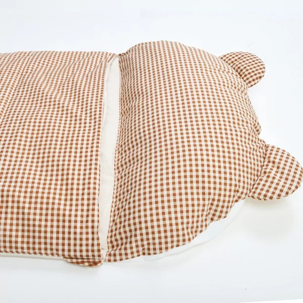 sac de couchage enfant avec oreiller intégré et sac de rangement motif vichy caramel