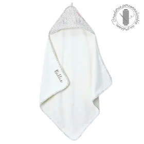 cape de bain bébé brodée au prénom fleurs Lilly