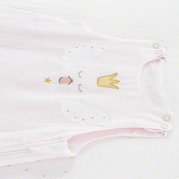 Gigoteuse été légère fille tog 0,5 rose pâle motif cygne princesse broderie dorée coton bio oekotex