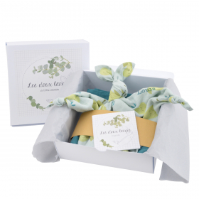 coffret cadeau bebe personnalisable prenom broderie lange coton bio oekotex doudou motif poire