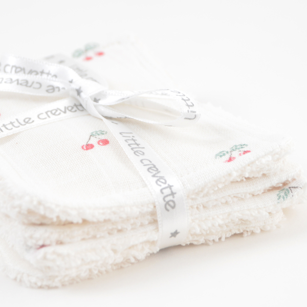 lot de 6 lingettes bébé lavables et réutilisables en lange et éponge pur coton bio écrues motif cerises