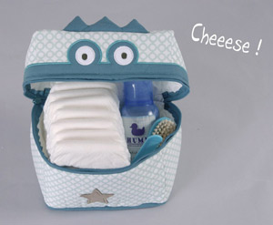 Zoom sur la trousse de toilette Crocodile !