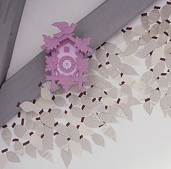 idée de décoration feuilles pour chambre d'enfant