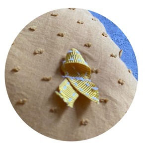 attache ballon en tissu