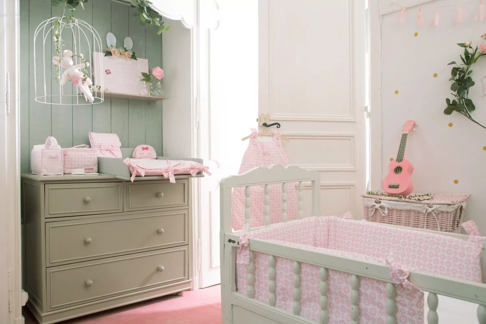 Theme De Chambre Bebe Fille Lovely Emilie