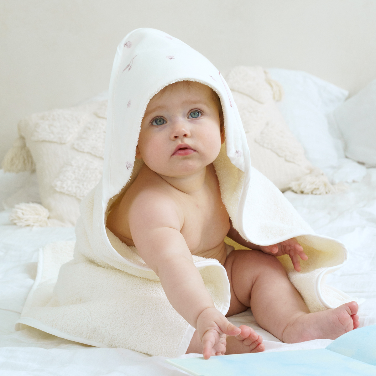 cape de bain bébé en éponge coton bio